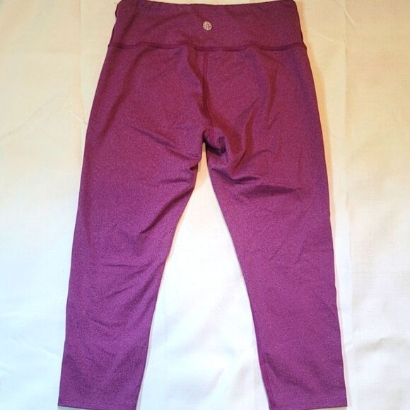 REI Capris Size Small - Picture 4 of 7